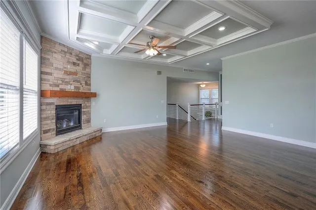 $1,100,000 | 449 North 86th Street, Kansas City, KS 66112