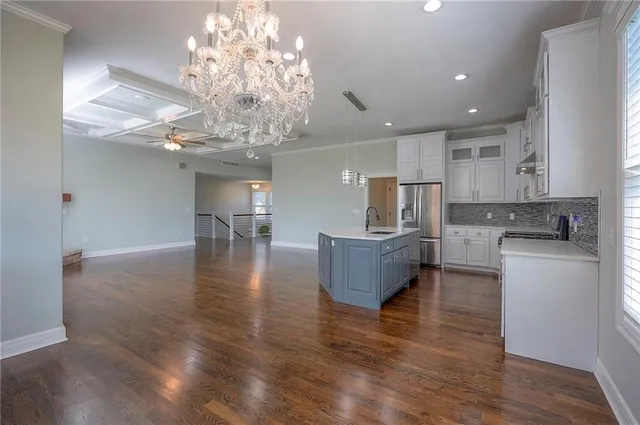 $1,100,000 | 449 North 86th Street, Kansas City, KS 66112