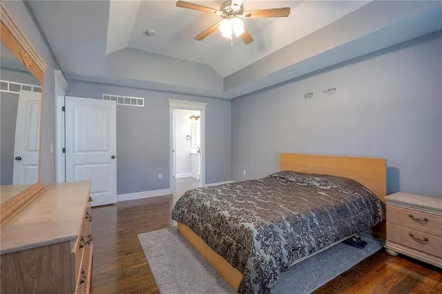 $1,100,000 | 449 North 86th Street, Kansas City, KS 66112