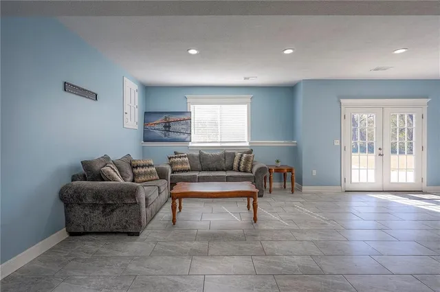 $950,000 | 449 North 86th Street, Kansas City, KS 66112