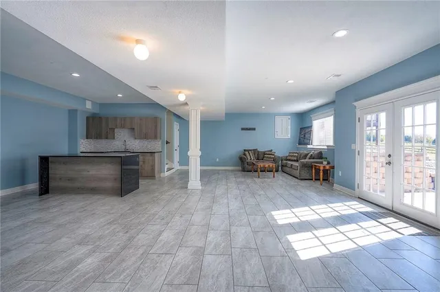 $950,000 | 449 North 86th Street, Kansas City, KS 66112