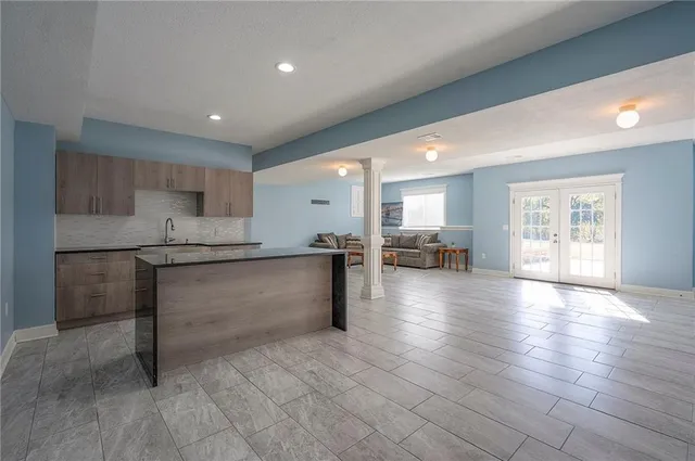 $950,000 | 449 North 86th Street, Kansas City, KS 66112