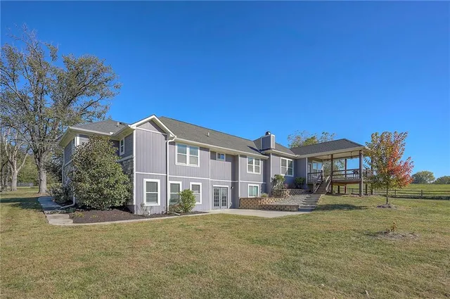 $950,000 | 449 North 86th Street, Kansas City, KS 66112