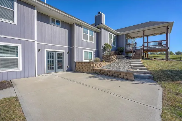 $950,000 | 449 North 86th Street, Kansas City, KS 66112