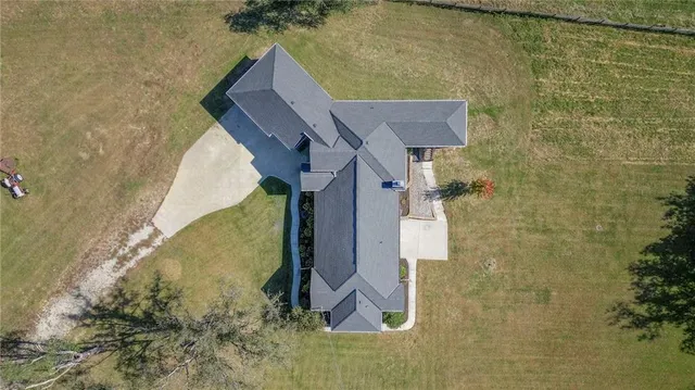 $1,100,000 | 449 North 86th Street, Kansas City, KS 66112