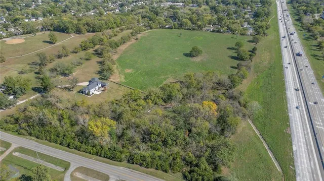 $950,000 | 449 North 86th Street, Kansas City, KS 66112