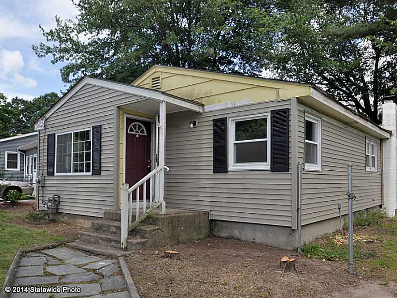 350 Arnold Road Coventry, RI 02816 - Photo 1 of 17 Exterior Front.
