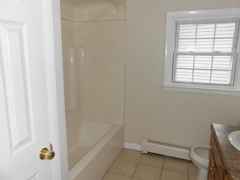 350 Arnold Road Coventry, RI 02816 - Photo 9 of 17 Bathroom.