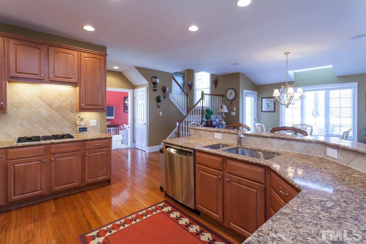 11213 Ridgegate Drive Raleigh, NC 27617 - Photo 11 of 24 Gallery Image 11