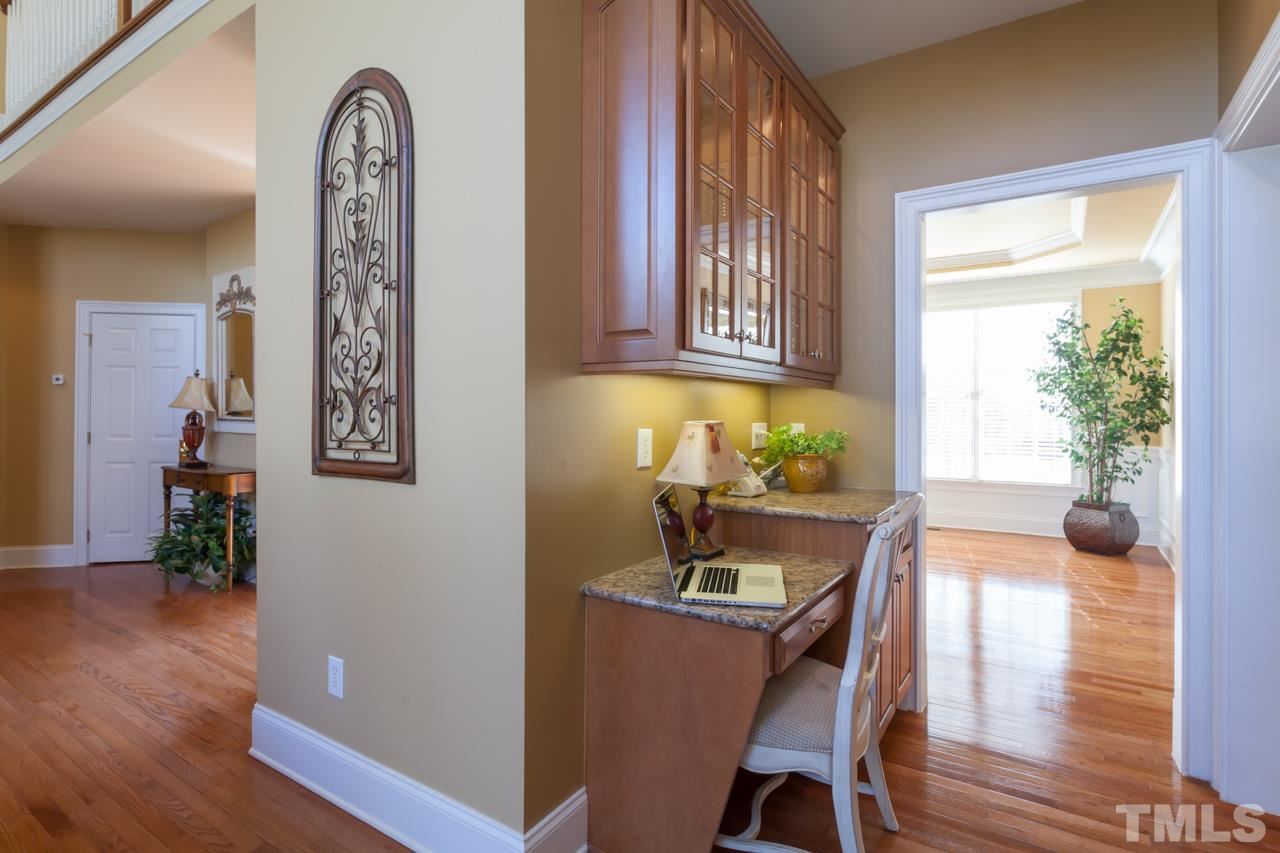 11213 Ridgegate Drive Raleigh, NC 27617 - Photo 13 of 24 Gallery Image 13