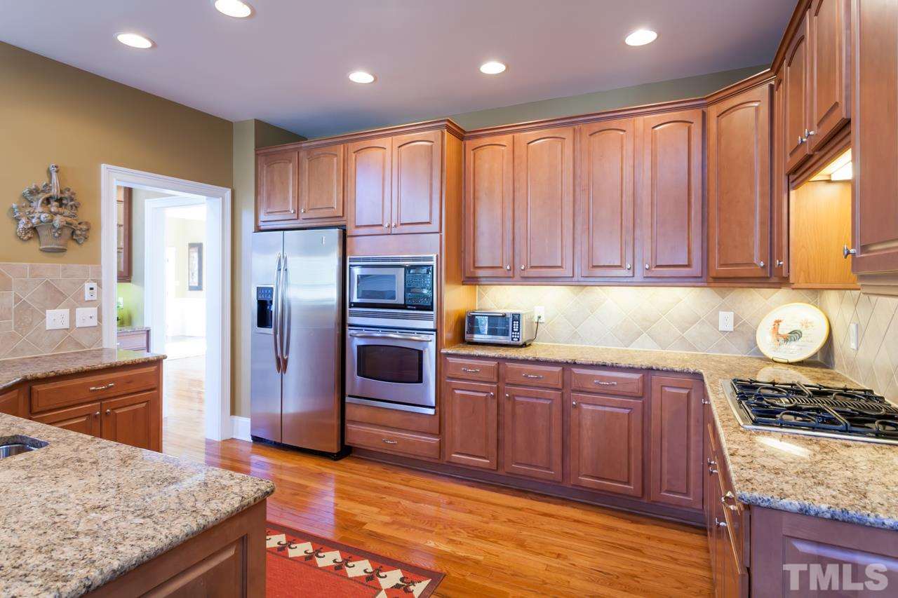 11213 Ridgegate Drive Raleigh, NC 27617 - Photo 9 of 24 Gallery Image 9
