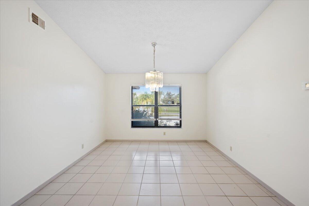 2022 Southeast Pyramid Road Port St. Lucie, FL 34952 - Photo 20 of 33 10-DSC_1900