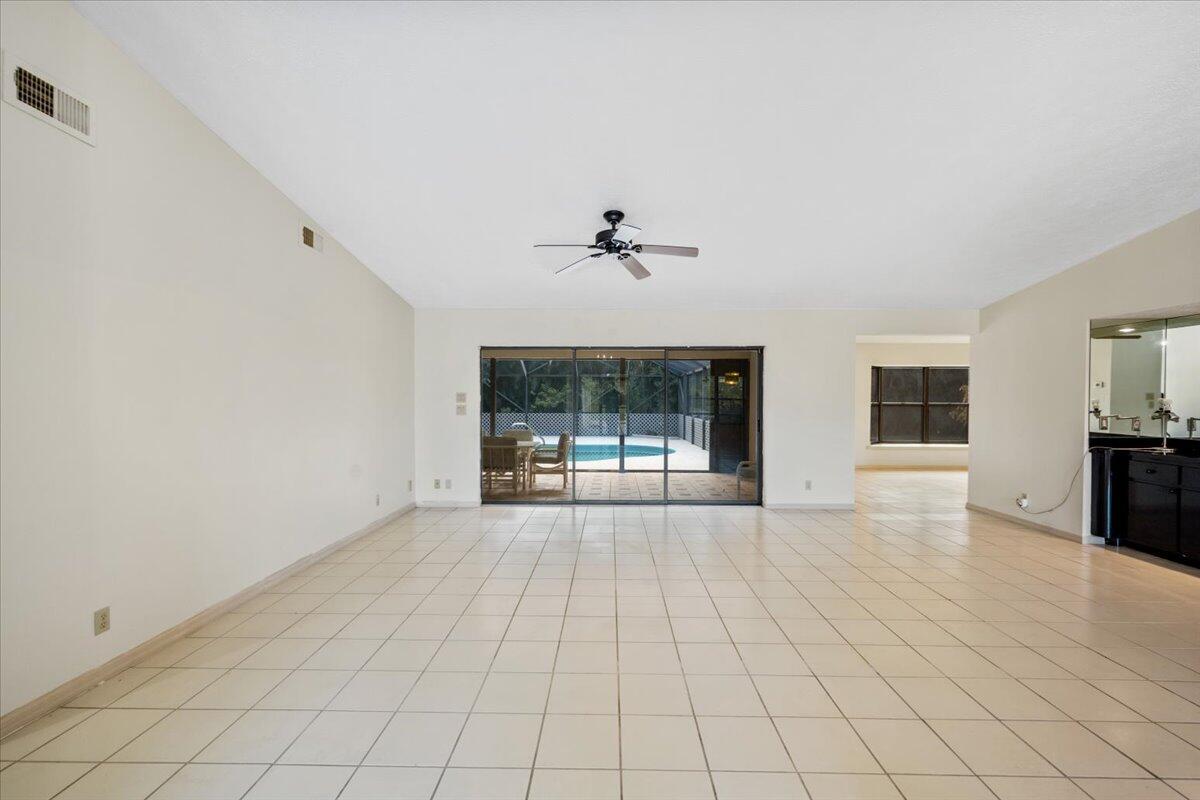2022 Southeast Pyramid Road Port St. Lucie, FL 34952 - Photo 6 of 33 07-DSC_1885