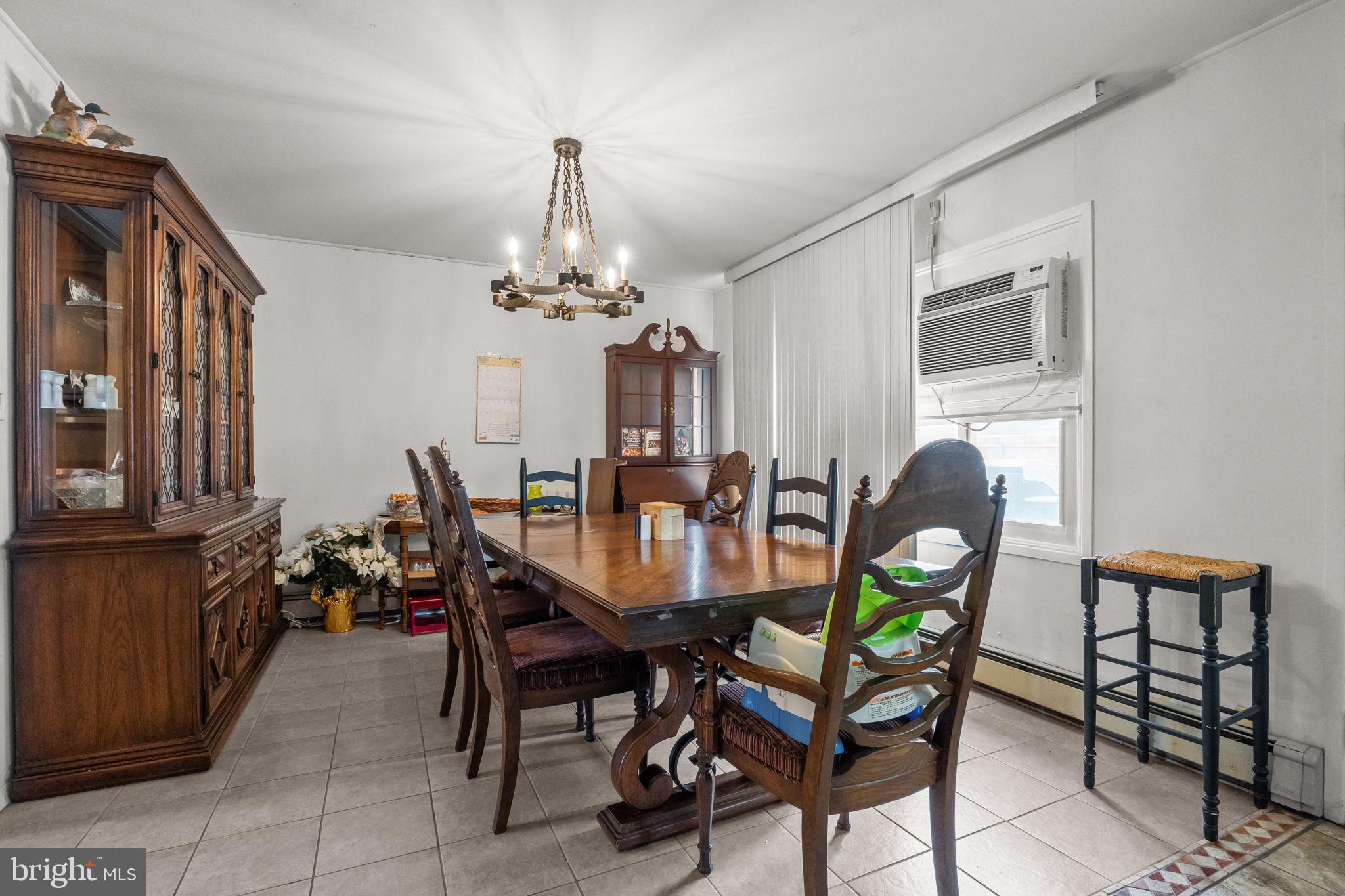 65 Silverspruce Road Levittown, PA 19056 - Photo 13 of 32 a dining room with furniture and window