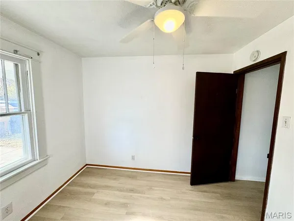 $1,000 | 3304 Fernwood Avenue, Alton, IL 62002