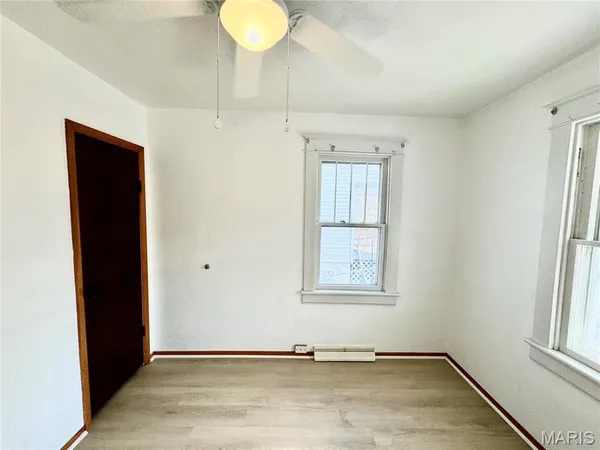 $1,000 | 3304 Fernwood Avenue, Alton, IL 62002