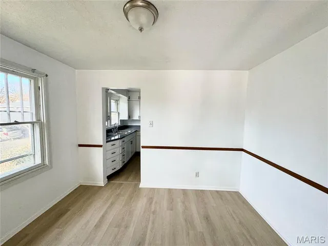 $1,000 | 3304 Fernwood Avenue, Alton, IL 62002