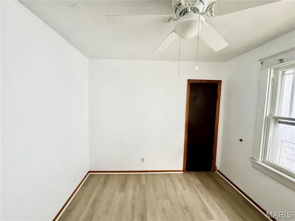 $1,000 | 3304 Fernwood Avenue, Alton, IL 62002