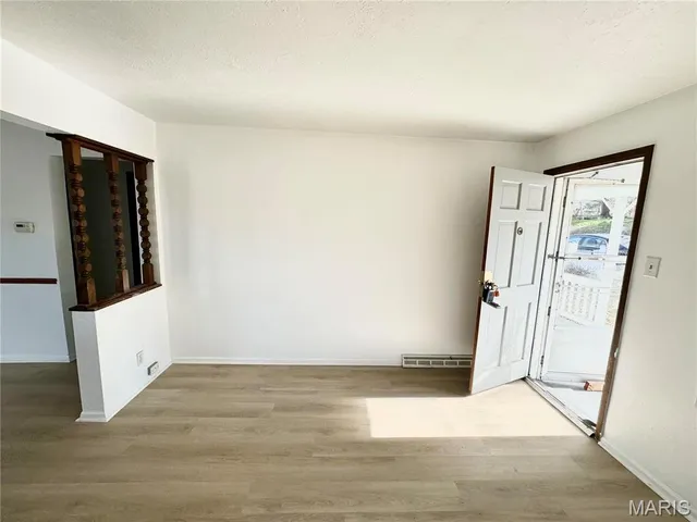 $1,000 | 3304 Fernwood Avenue, Alton, IL 62002