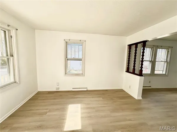 $1,000 | 3304 Fernwood Avenue, Alton, IL 62002