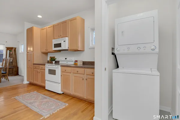 $479,900 | 9 Pear Orchard Road, Unit 9, Portland, CT 06480