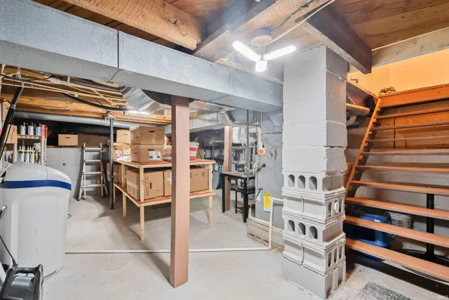 $154,900 | 645 North Union Street, Russiaville, IN 46979