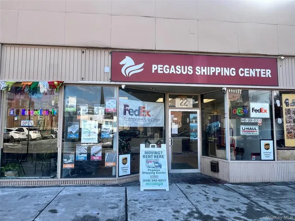 $1,600 | 22 East Main Street, Middletown, NY 10940