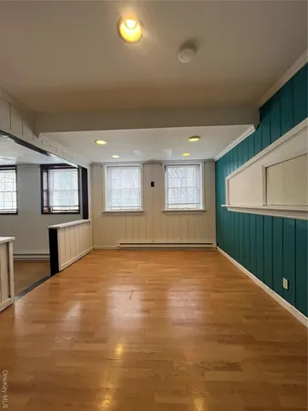 $1,600 | 22 East Main Street, Middletown, NY 10940