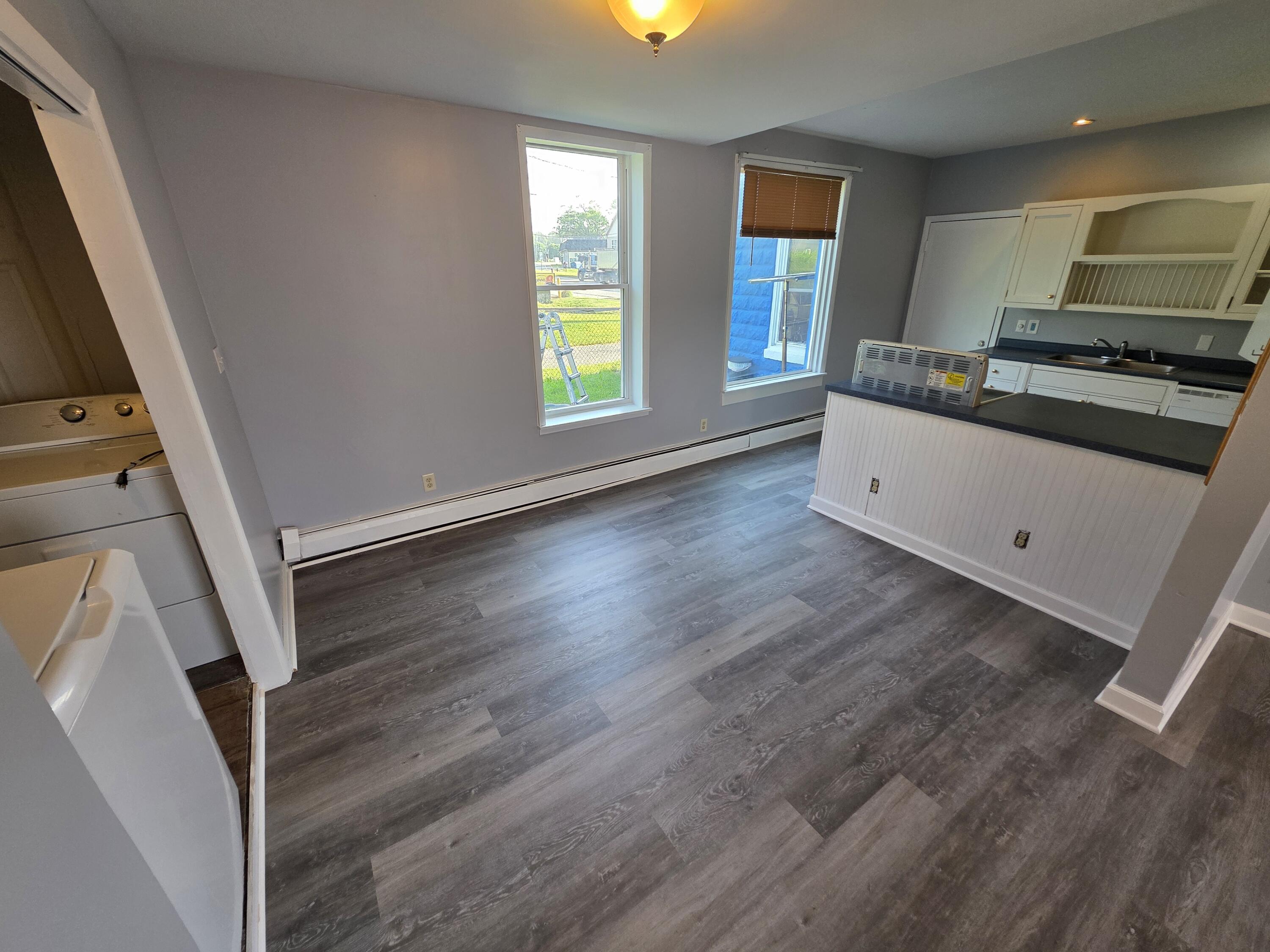 214 Arthur Street Manistee, MI 49660 - Photo 11 of 52 20250605_083936