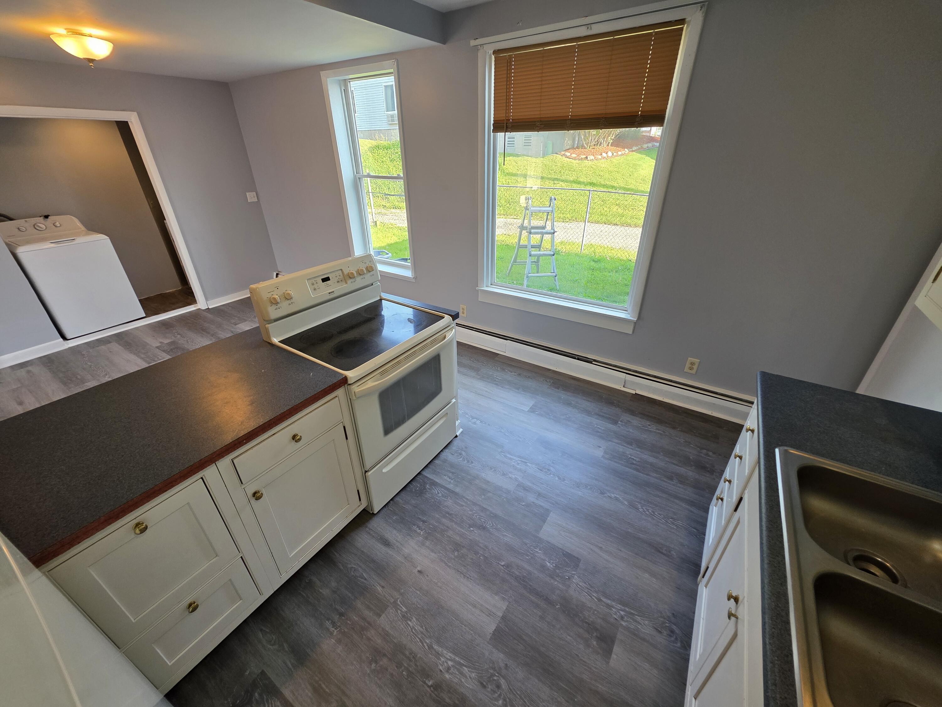 214 Arthur Street Manistee, MI 49660 - Photo 14 of 52 20250605_084134