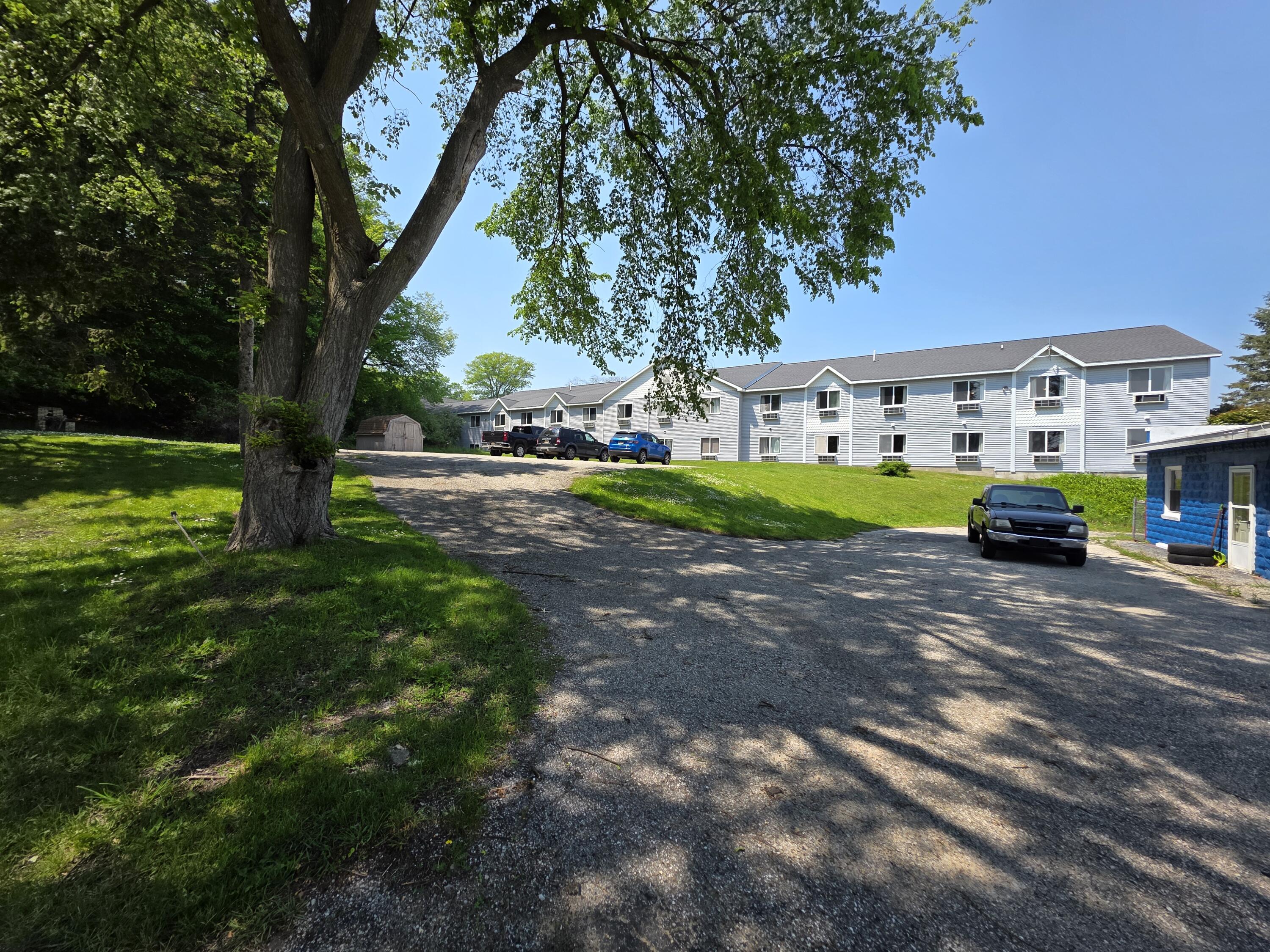 214 Arthur Street Manistee, MI 49660 - Photo 45 of 52 20250605_145836