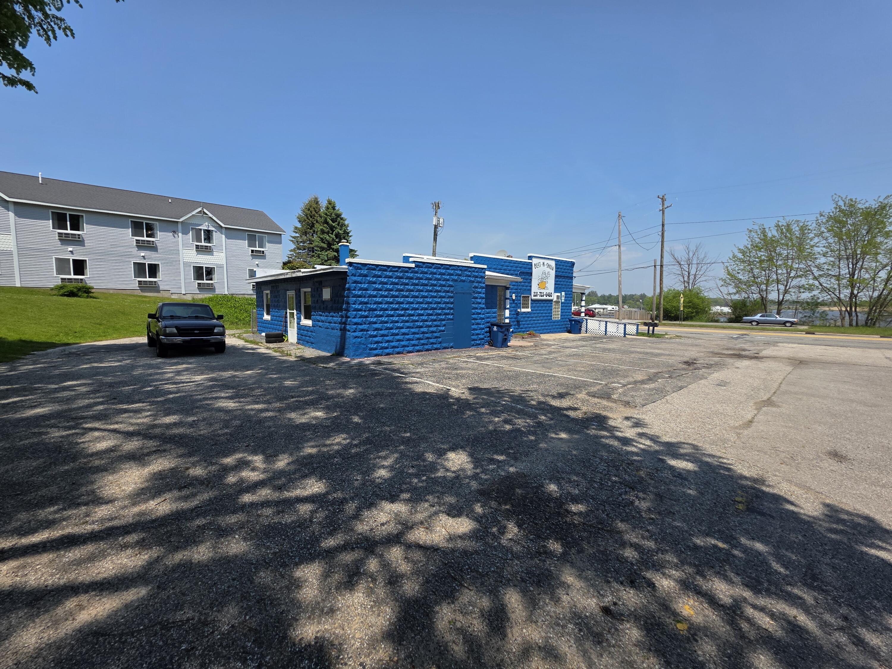 214 Arthur Street Manistee, MI 49660 - Photo 46 of 52 20250605_145840