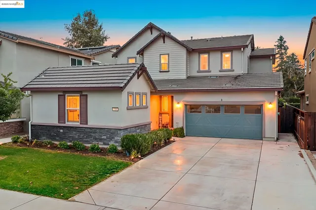 $879,000 | 716 Cabada Drive, Brentwood, CA 94513