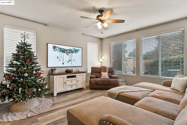 $879,000 | 716 Cabada Drive, Brentwood, CA 94513