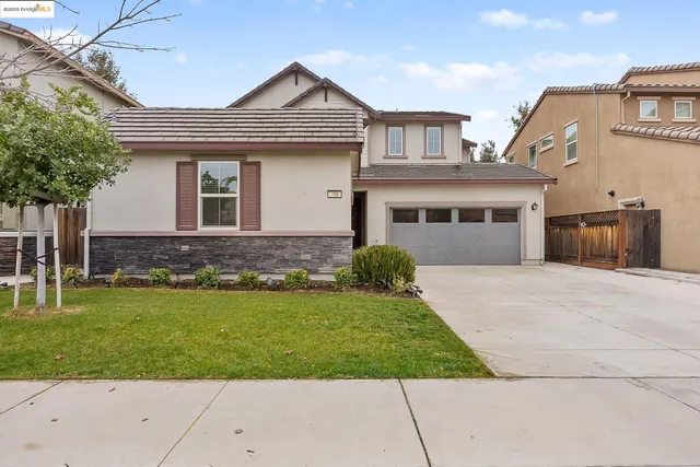 $879,000 | 716 Cabada Drive, Brentwood, CA 94513