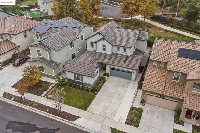 $879,000 | 716 Cabada Drive, Brentwood, CA 94513