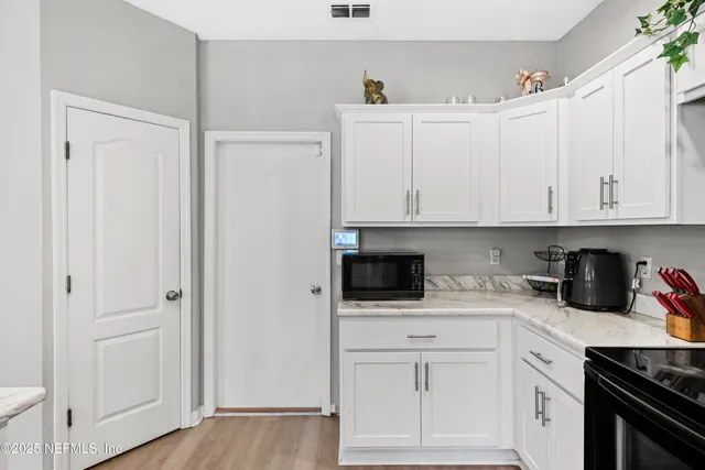 $399,900 | 3124 Tower Oaks Drive, Orange Park, FL 32065