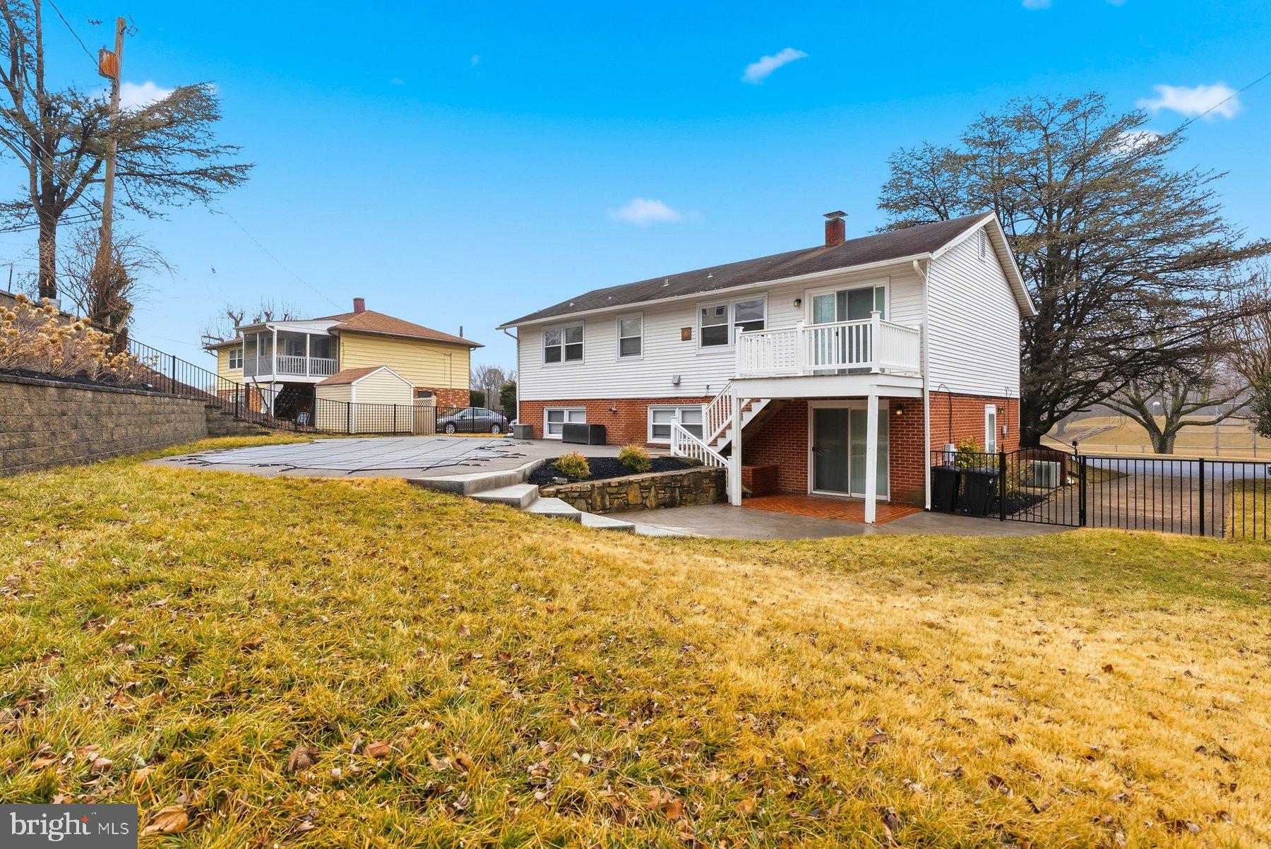 910 Crestwick Road Towson, MD 21286 - Photo 30 of 34