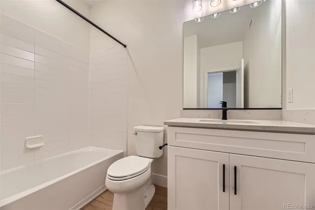 $641,900 | 42986 Colonial Trail, Elizabeth, CO 80107