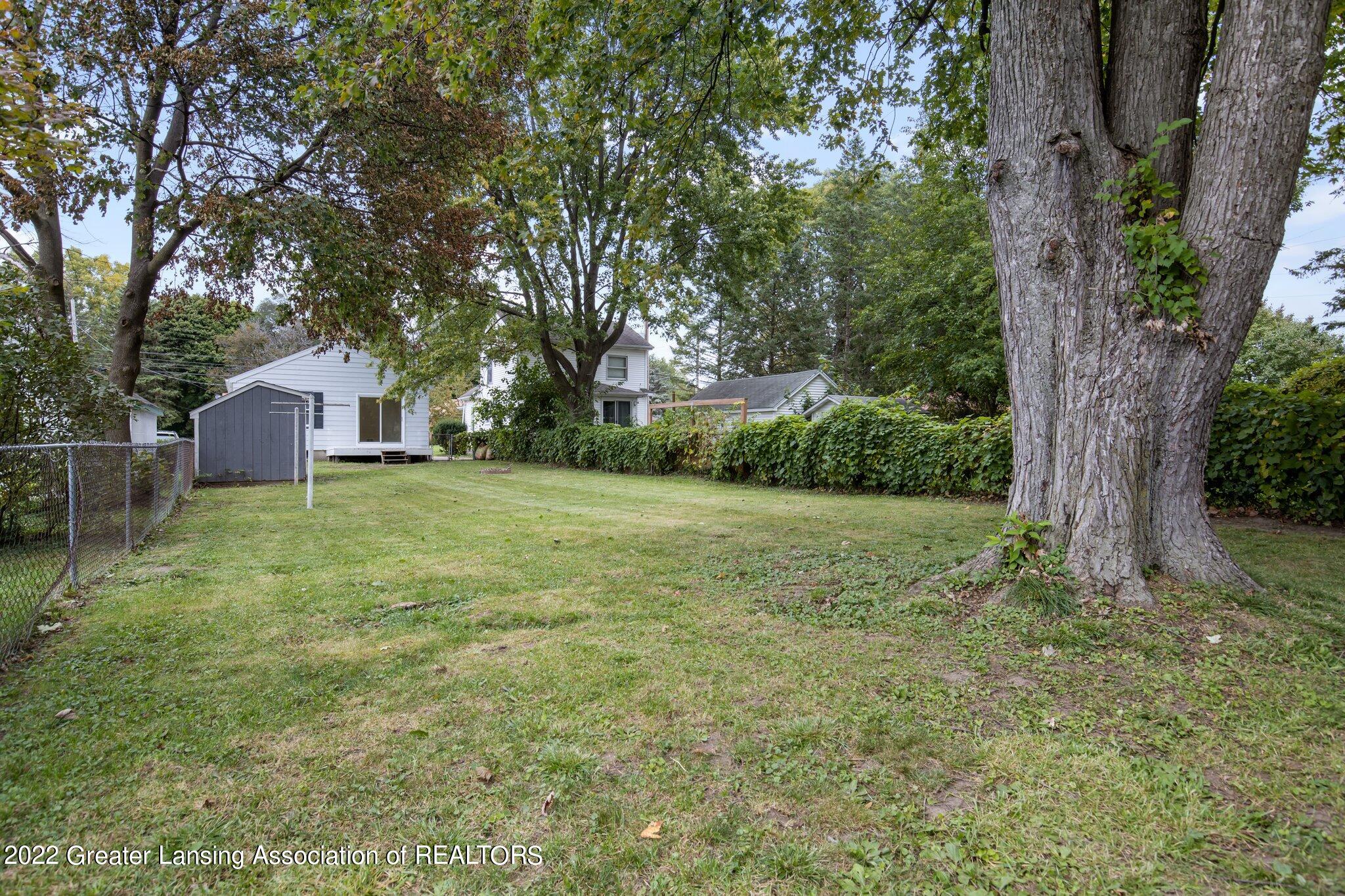 327 Filley Street Lansing, MI 48906 - Photo 21 of 22 7-web-or-mls-327-filley-st