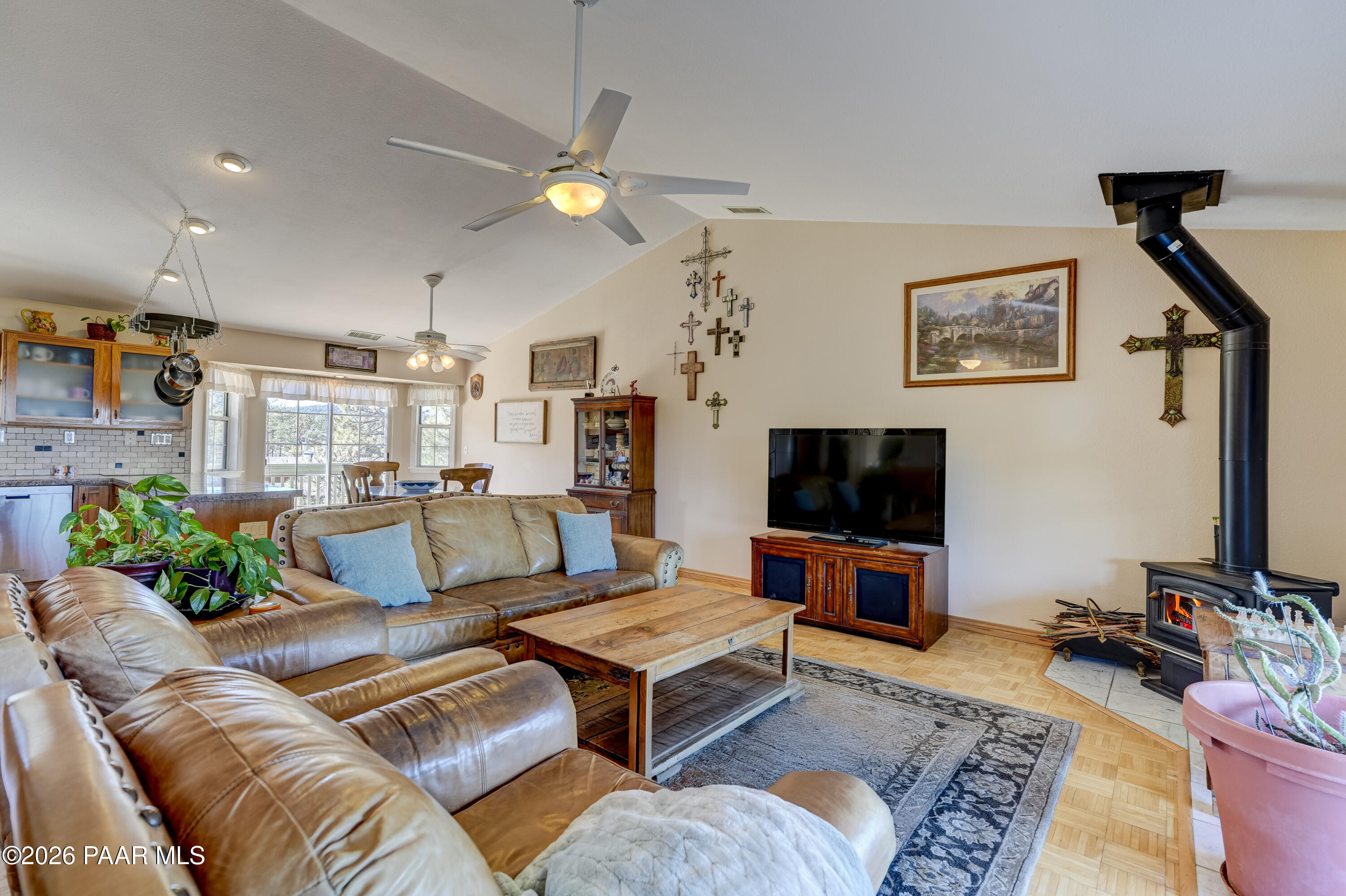 1985 Idylwild Road Prescott, AZ 86305 - Photo 14 of 61 livingroom3