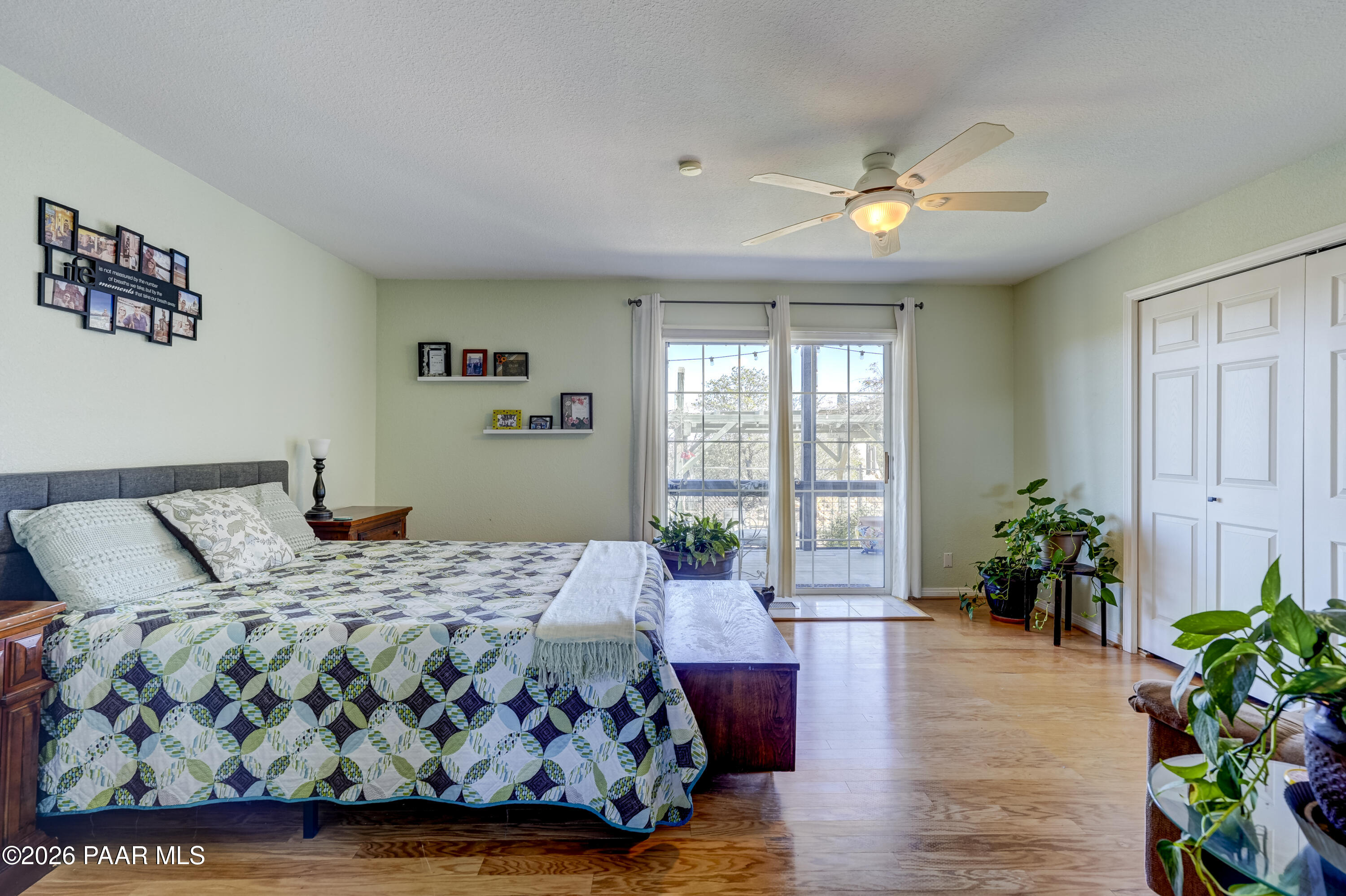 1985 Idylwild Road Prescott, AZ 86305 - Photo 27 of 61 Primary Bedroom 1 (2)