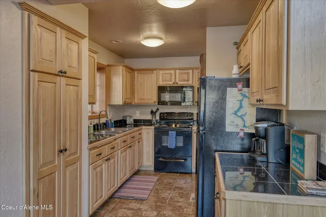 $1,125,000 | 8099 East Bridger Trail, Harrison, ID 83833