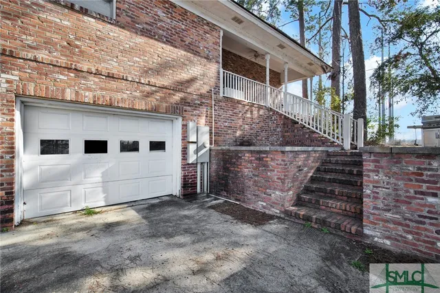 $1,055,000 | 2060 Highway 80, Bloomingdale, GA 31302