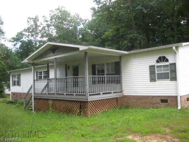 3243 Cranberry Road Boonville, NC 27011 - Photo 1 of 7 Exterior Front.