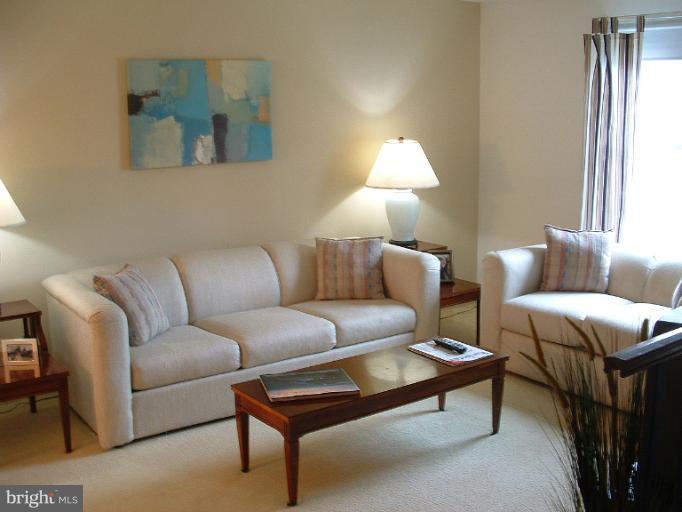 6110 Mantle Road Burke, VA 22015 - Photo 1 of 12 Living Room