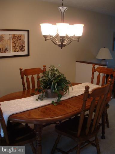 6110 Mantle Road Burke, VA 22015 - Photo 3 of 12 Dining Room