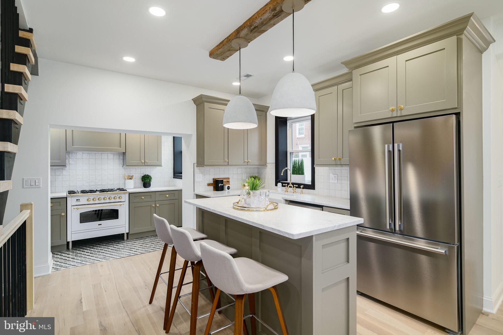 1012 Wharton Street Philadelphia, PA 19147 - Photo 2 of 32