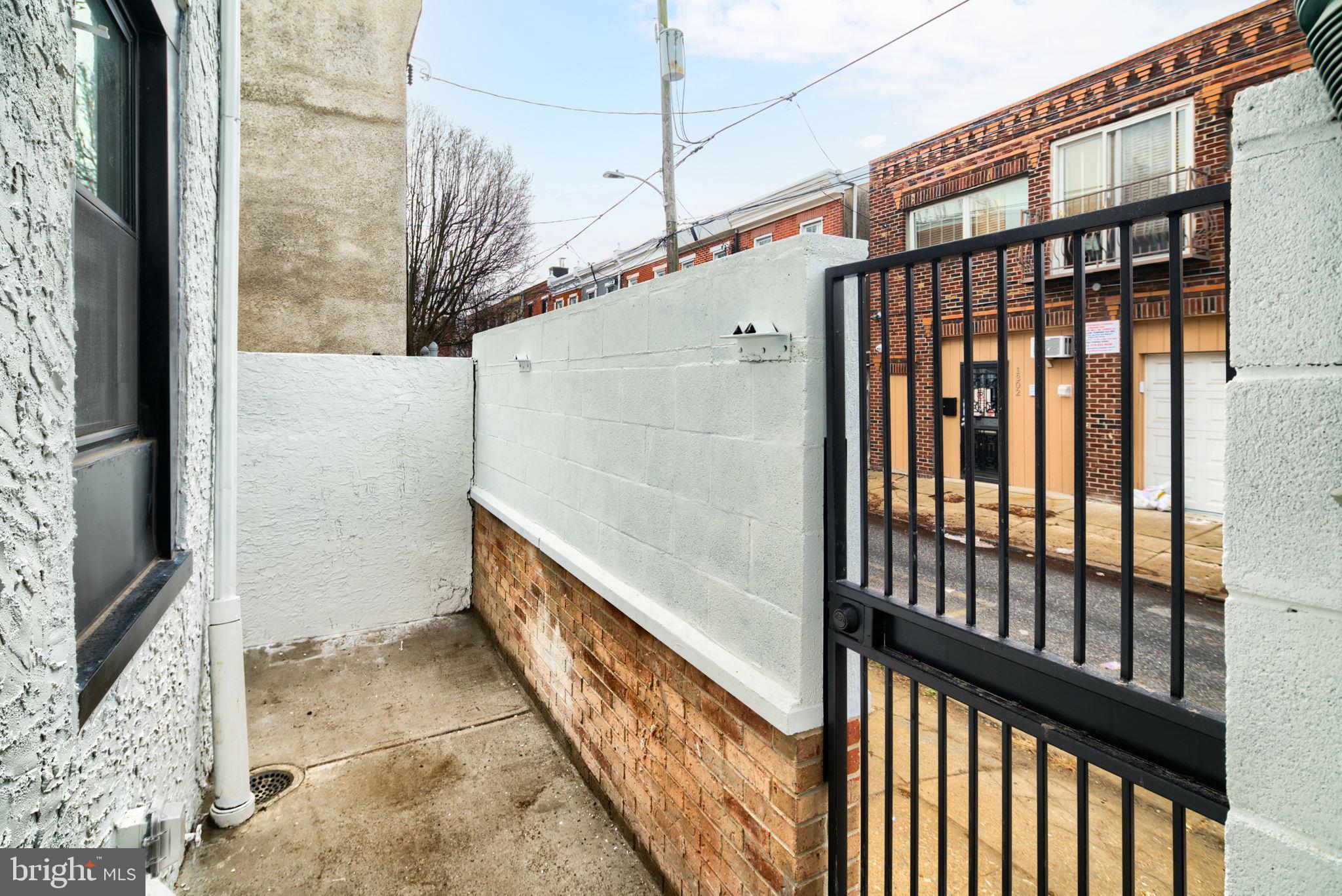 1012 Wharton Street Philadelphia, PA 19147 - Photo 13 of 32