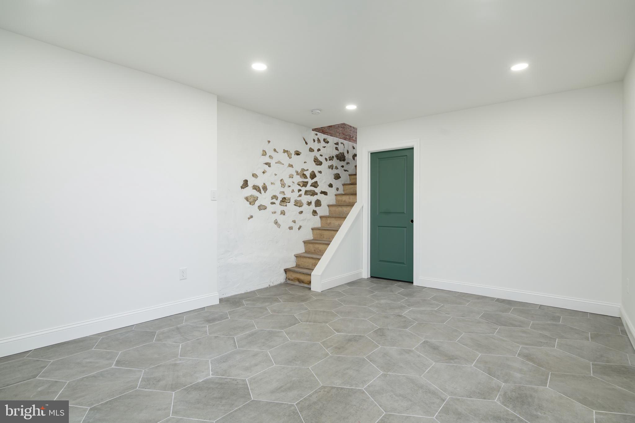 1012 Wharton Street Philadelphia, PA 19147 - Photo 29 of 32